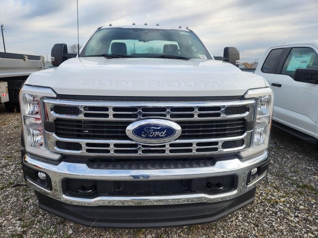 2023 FORD F-550 - Image 19