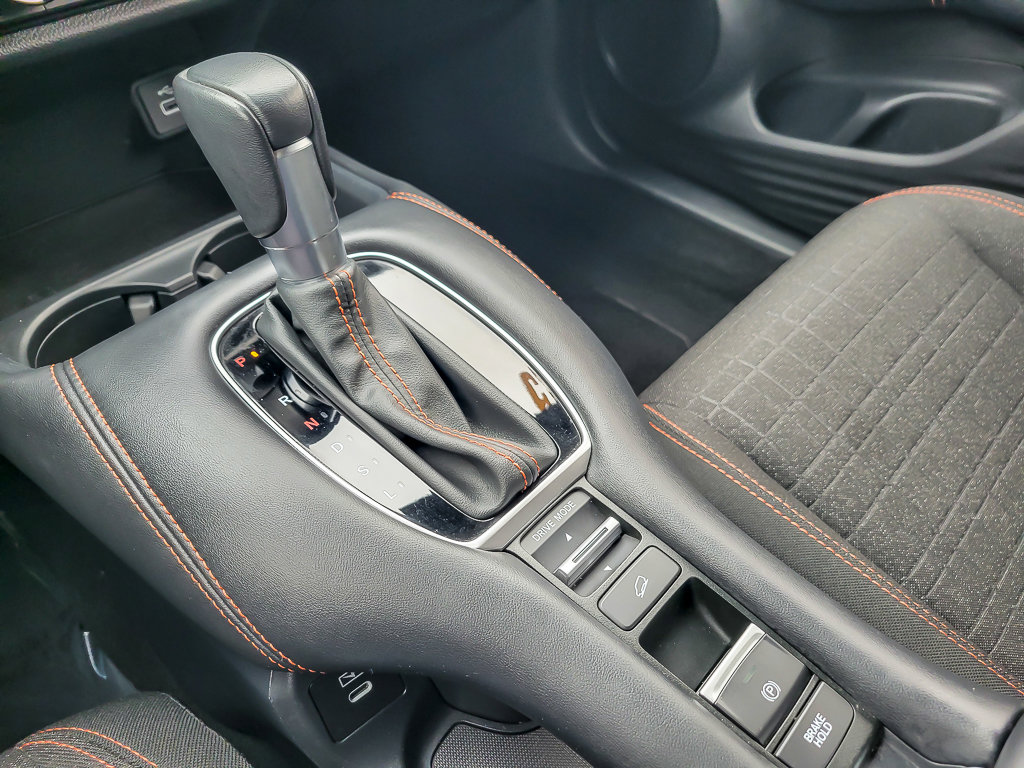 2025 HONDA HR-V - Image 17