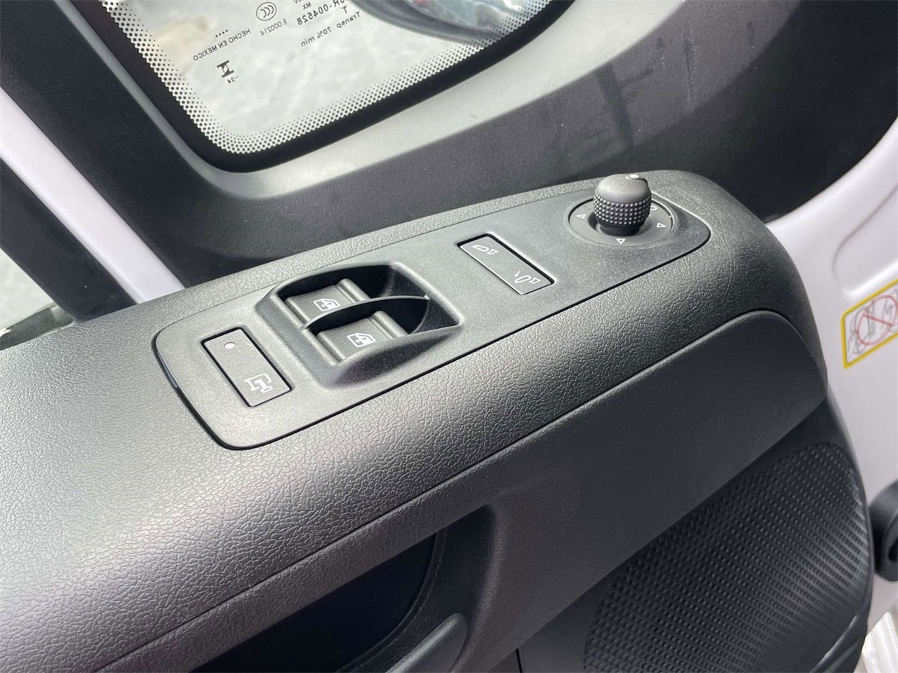 2024 Ram ProMaster 1500 photo 21