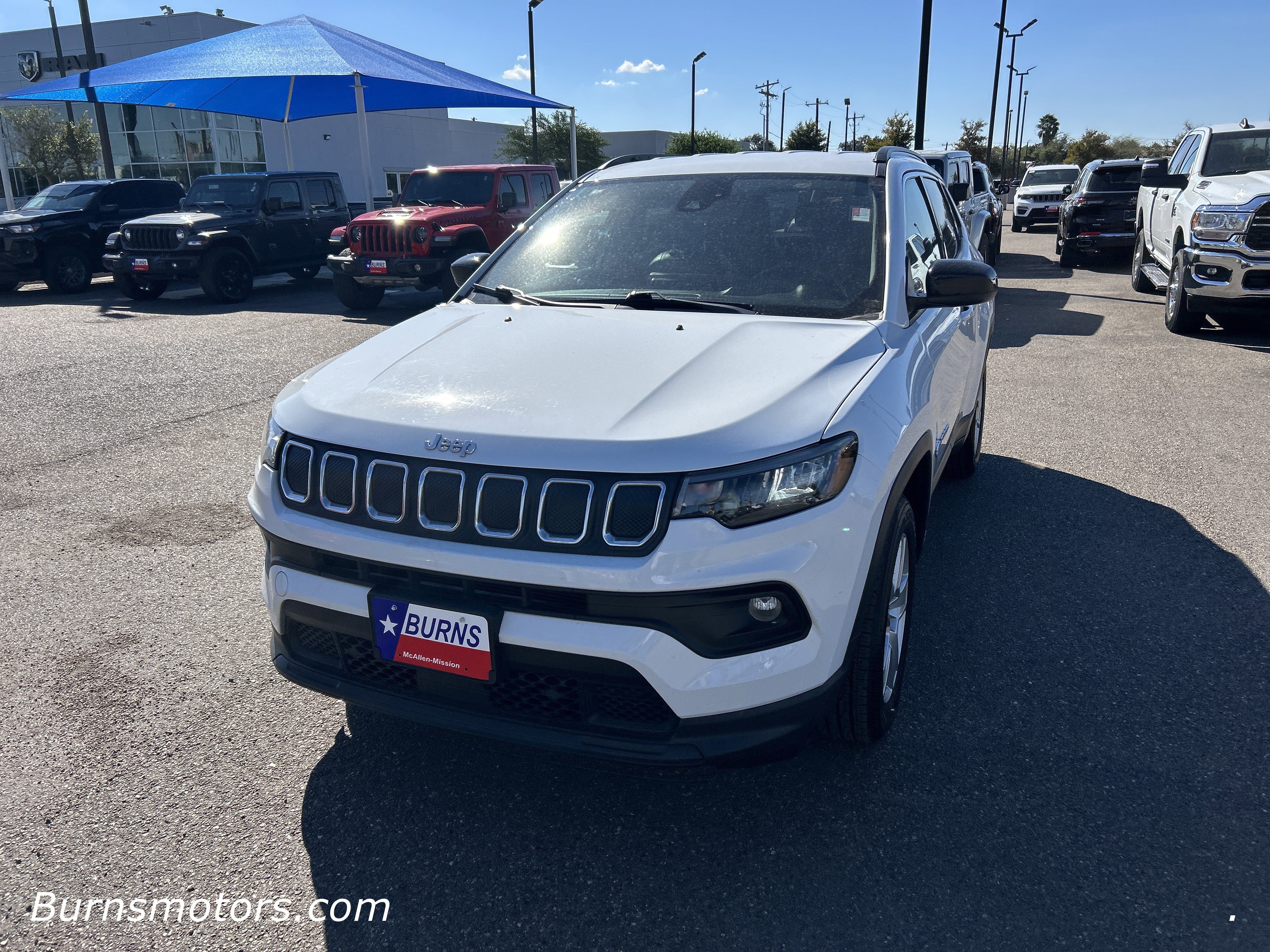 Used 2022 Jeep Compass Latitude with VIN 3C4NJCBB0NT166404 for sale in McAllen, TX