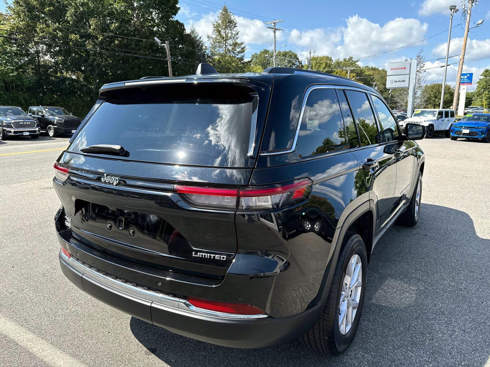 2022 Jeep Grand Cherokee Limited photo 5
