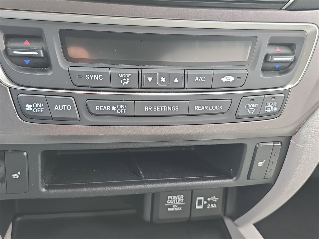 2019 Honda Pilot EX-L photo 24