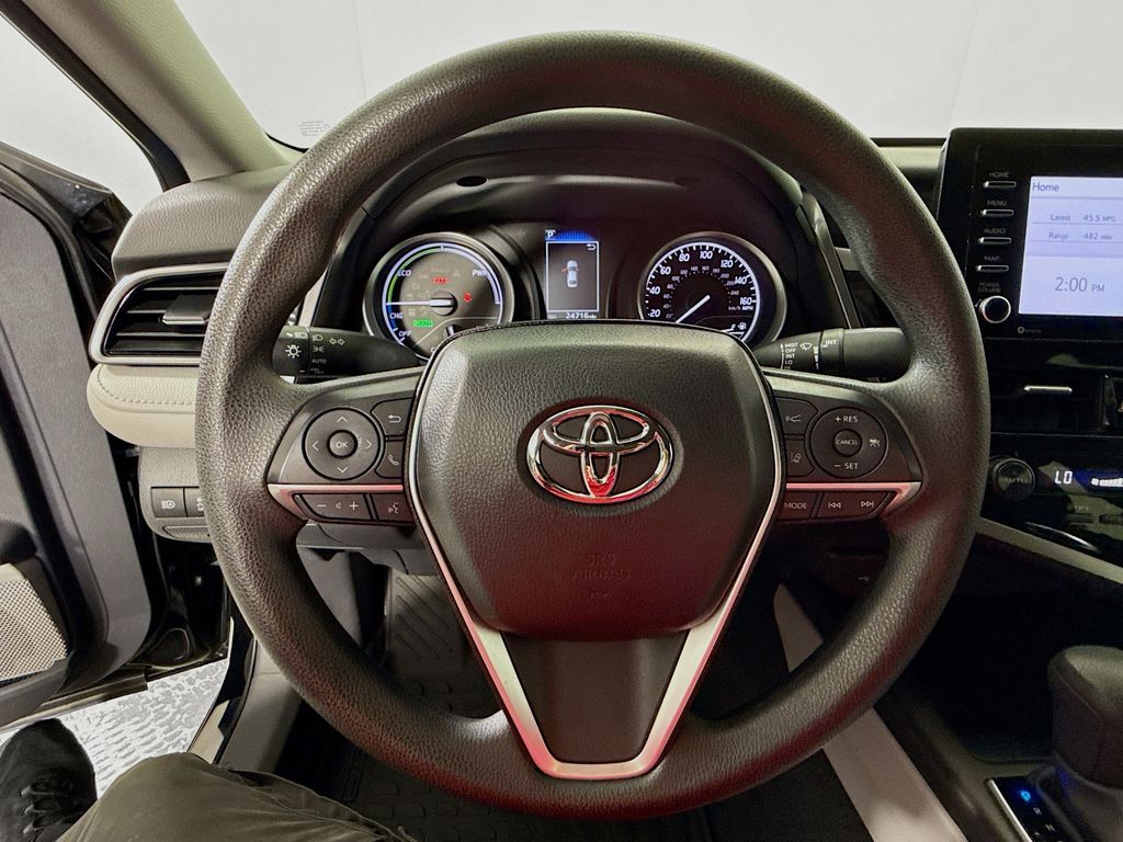 2023 Toyota Camry Hybrid LE photo 11