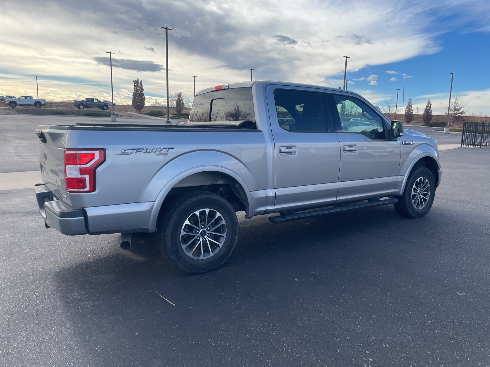 2020 Ford F-150 XLT photo 4