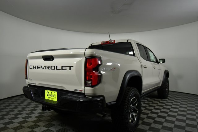 2026 Chevrolet Colorado ZR2 photo 10