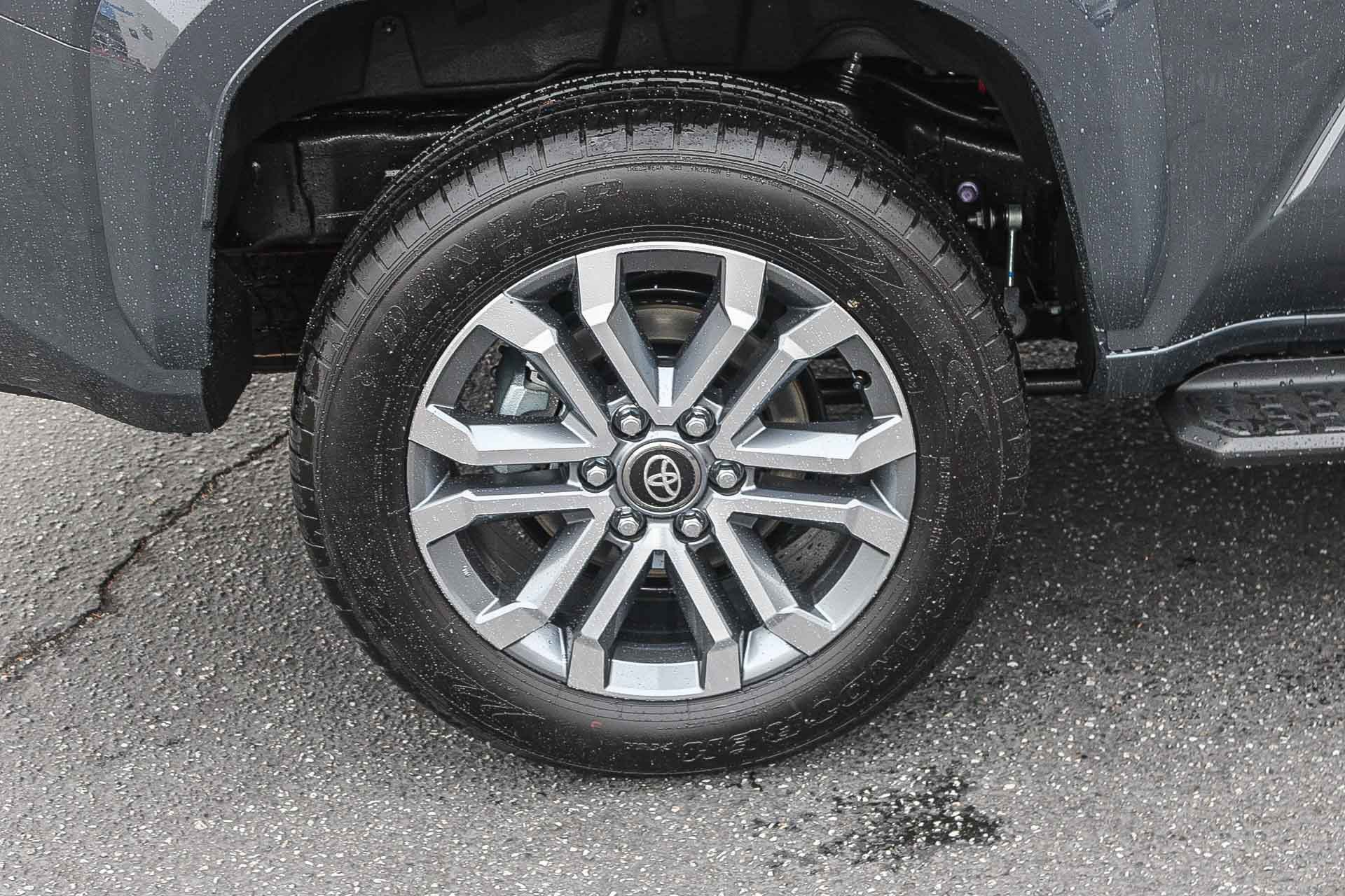 2025 Toyota 4Runner Limited photo 10