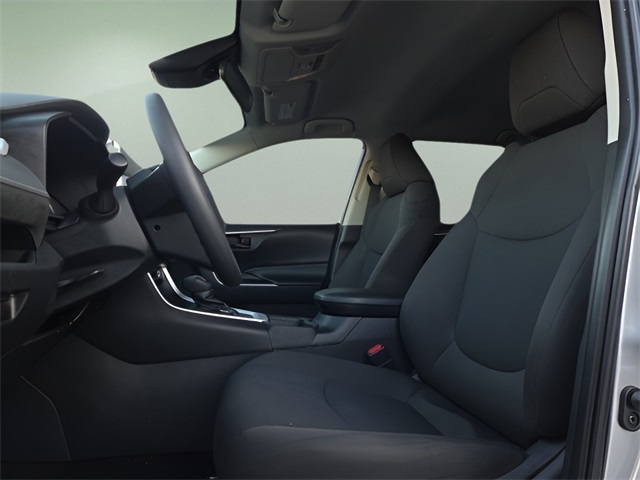 2024 Toyota RAV4 Hybrid LE photo 9