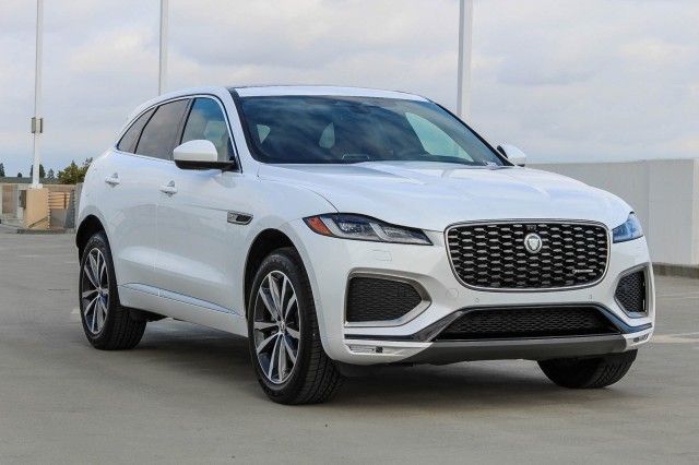 2024 Jaguar F-PACE P250 R-Dynamic S photo 3
