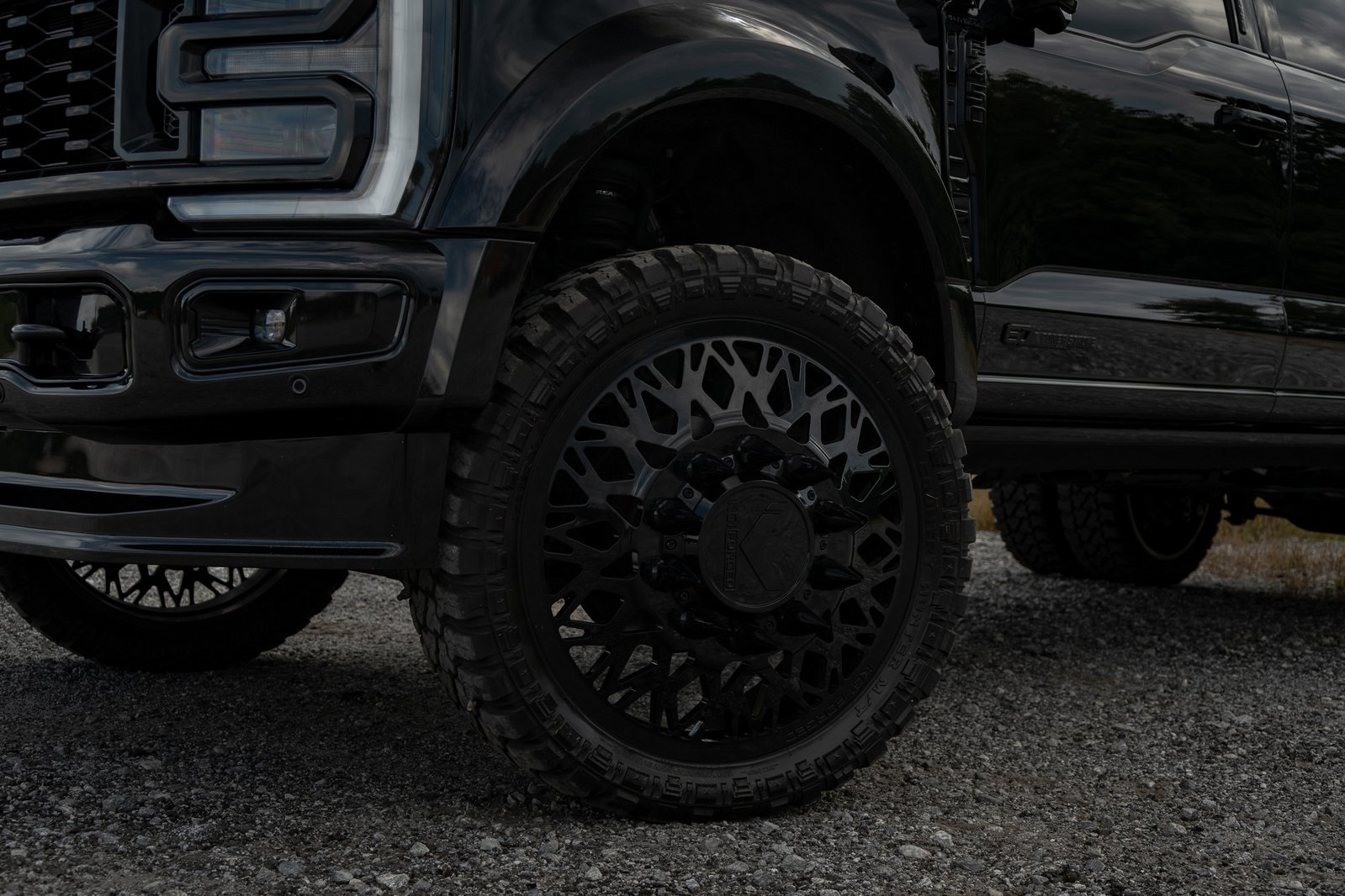 2024 Ford F-450 photo 3