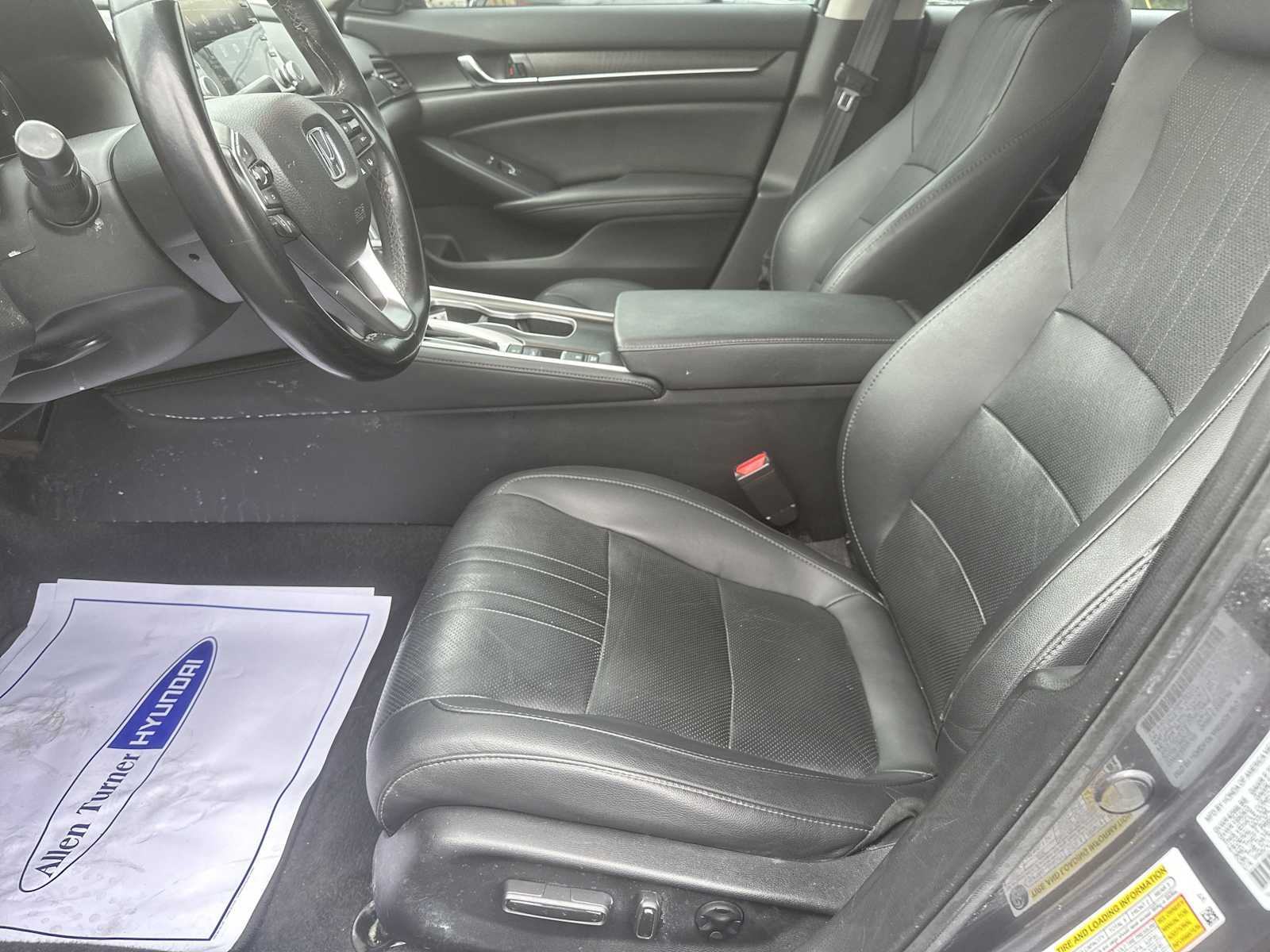2021 Honda Accord EX-L photo 22
