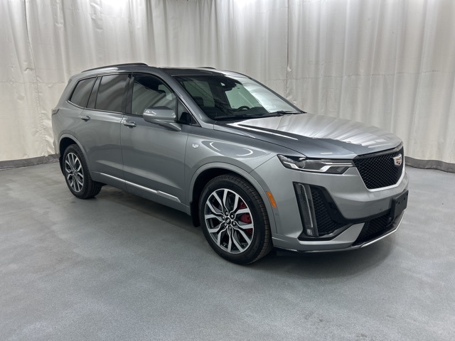 2024 Cadillac XT6 Sport's photo