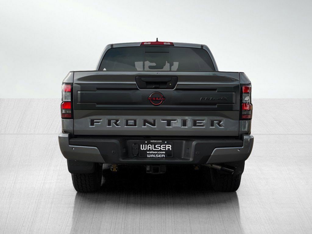 2026 Nissan Frontier PRO-4X photo 4
