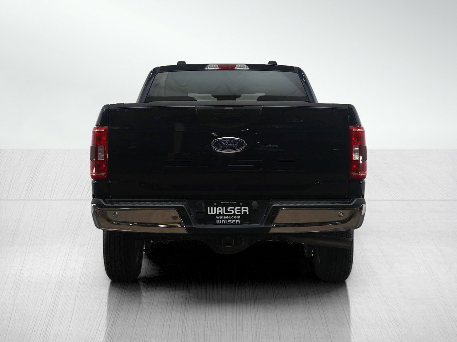 2023 Ford F-150 XLT photo 3