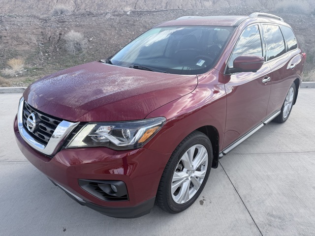 2018 Nissan Pathfinder SL