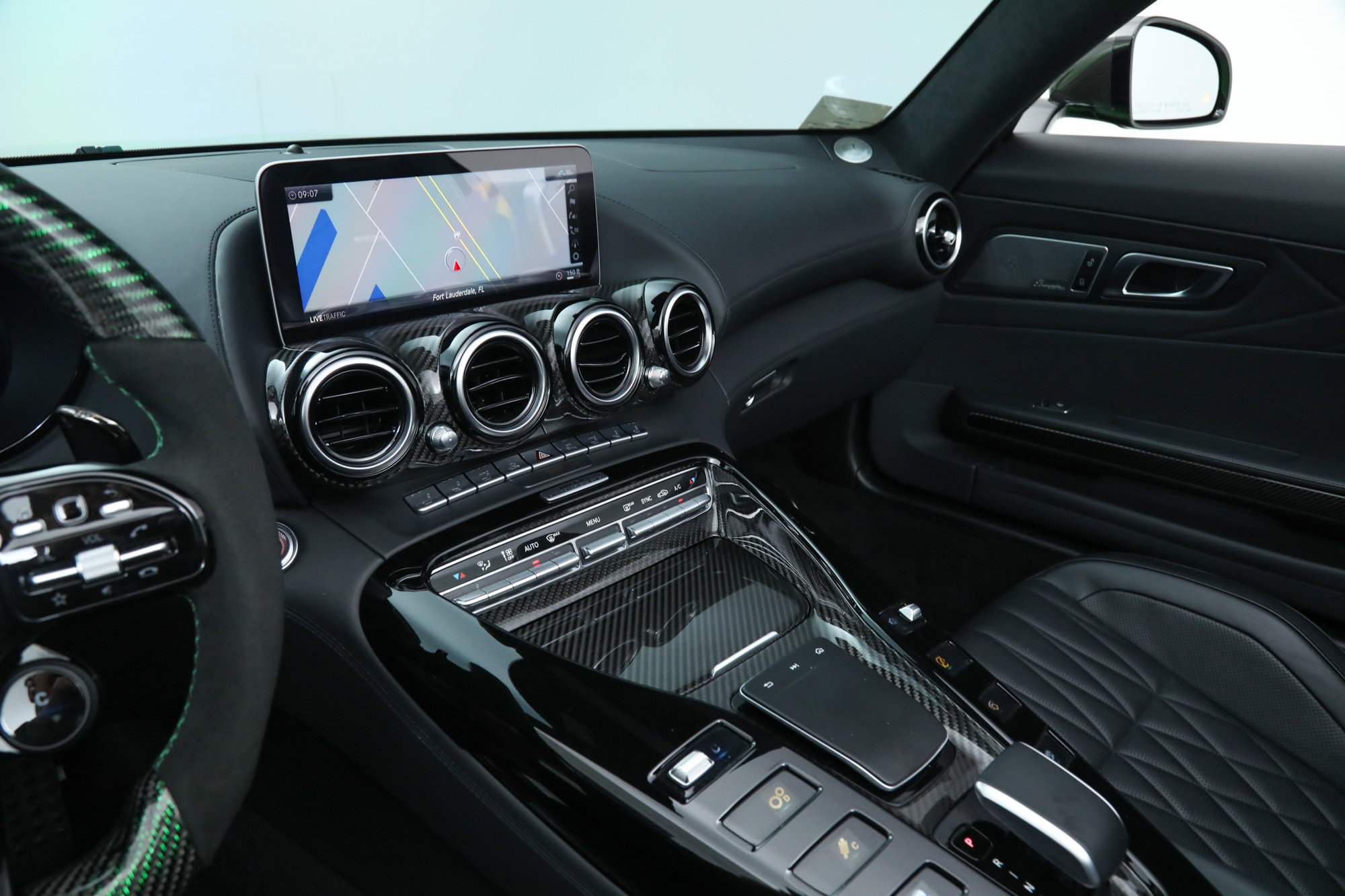 2020 Mercedes Benz R AMG photo 36