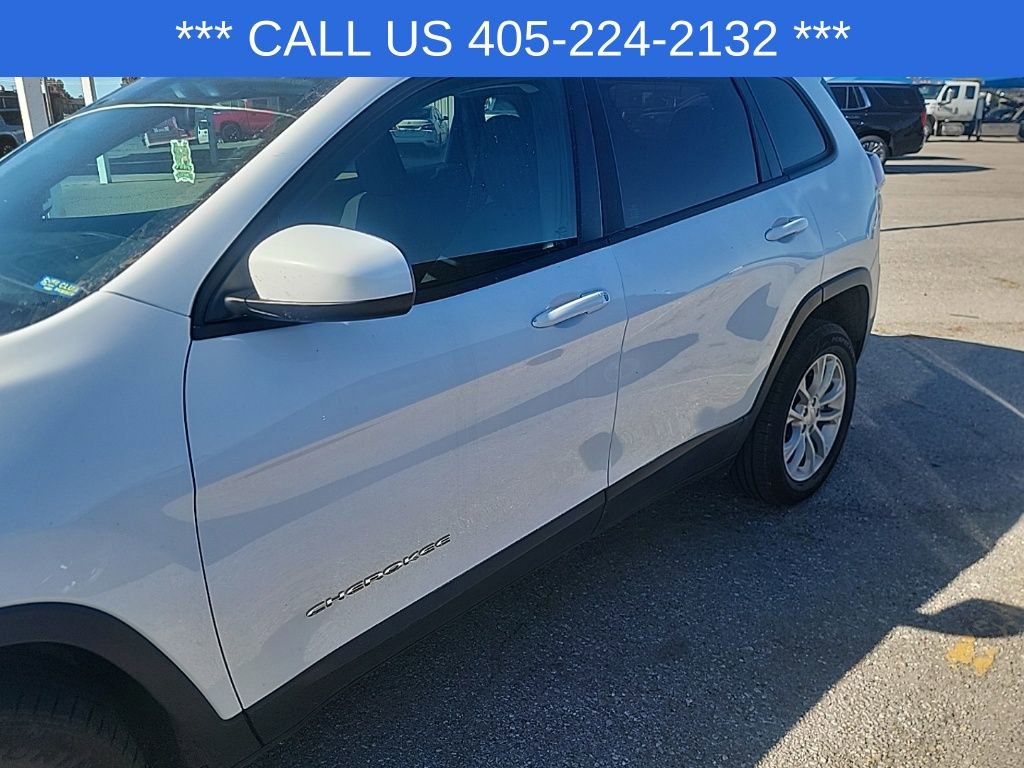 2020 Jeep Cherokee Latitude photo 4