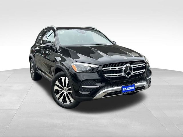 2026 Mercedes-Benz GLE GLE450E's photo