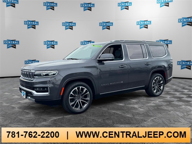 2022 Jeep Grand Wagoneer Series III's photo