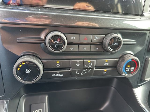 2025 Ford F-150 STX photo 27