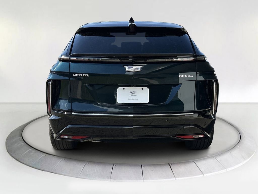 2026 Cadillac Lyriq Luxury photo 4