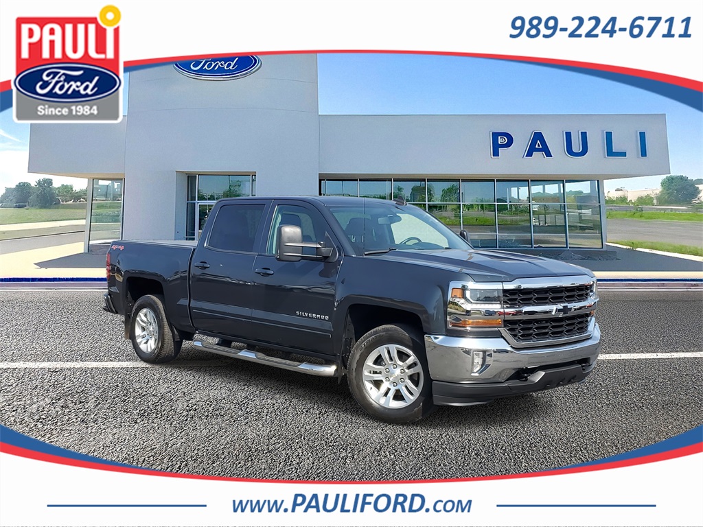 2017 Chevrolet Silverado 1500 LT photo 2