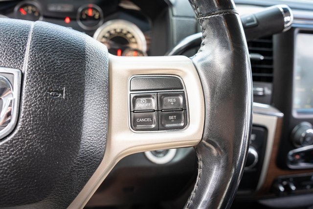 2017 Ram 3500 Laramie photo 18