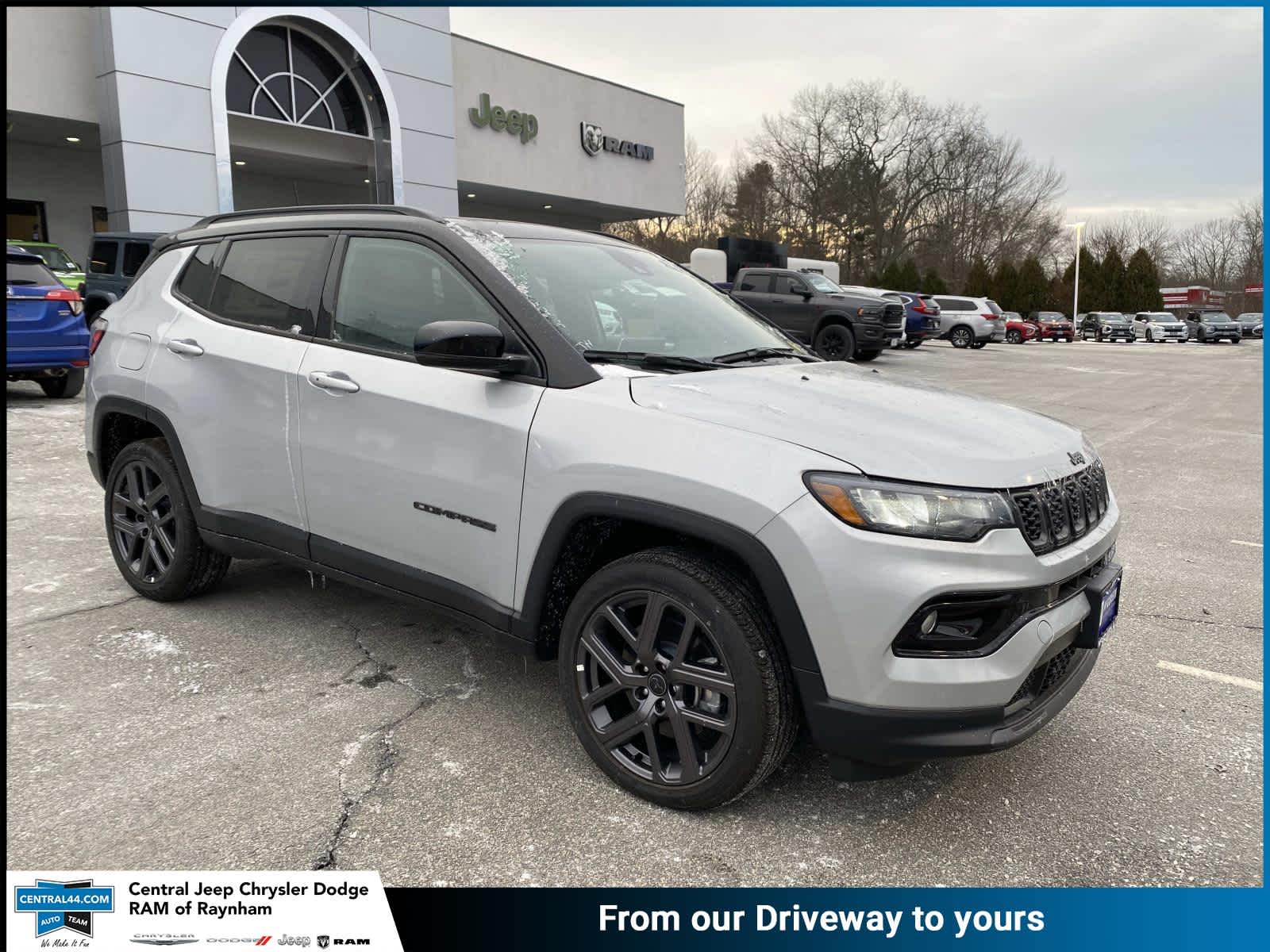 2025 Jeep Compass Limited's photo