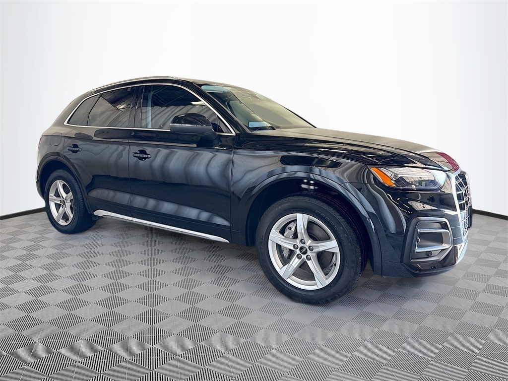 2022 Audi Q5 40 Premium photo 4