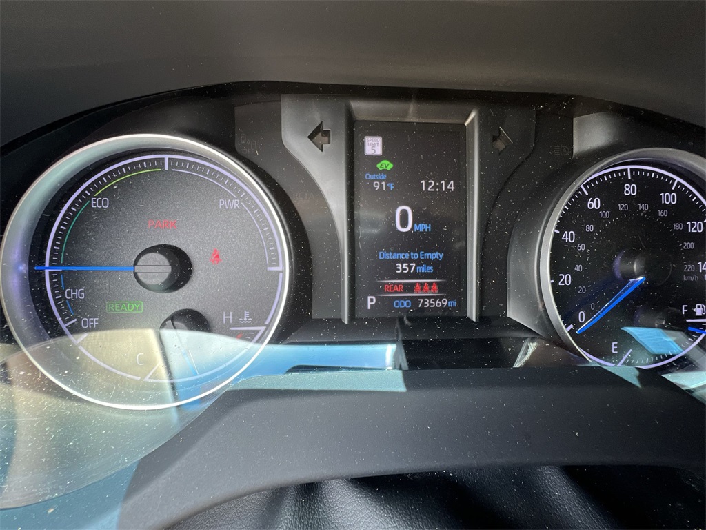 2021 Toyota Venza LE photo 20