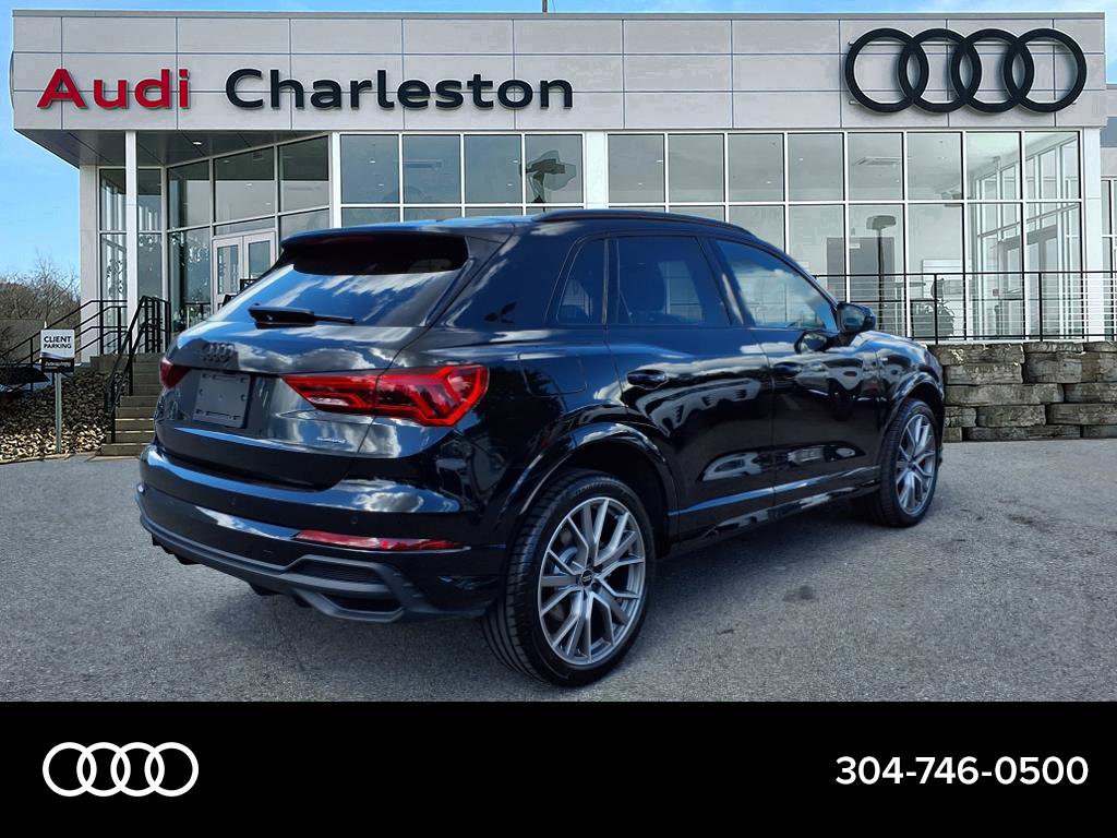 2025 Audi Q3 S line Premium Plus photo 3