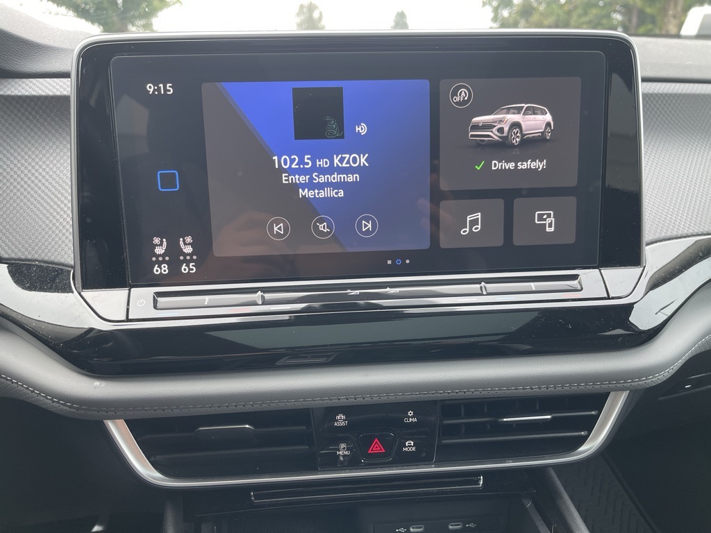 2024 Volkswagen Atlas Peak Edition SE Technology photo 9