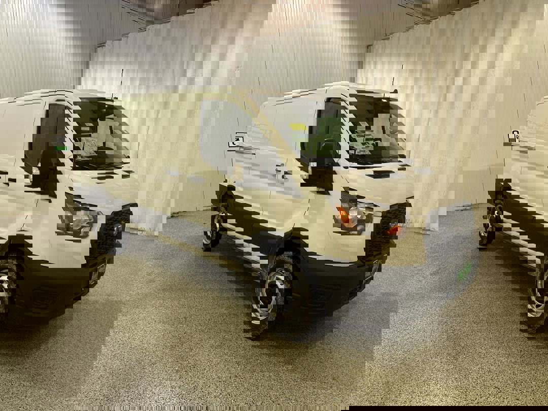 2025 Ford Transit Van Base's photo