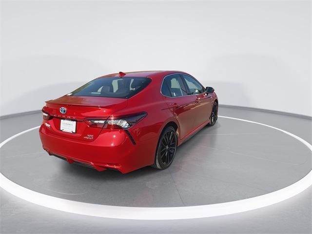 2022 Toyota Camry Hybrid XSE photo 8