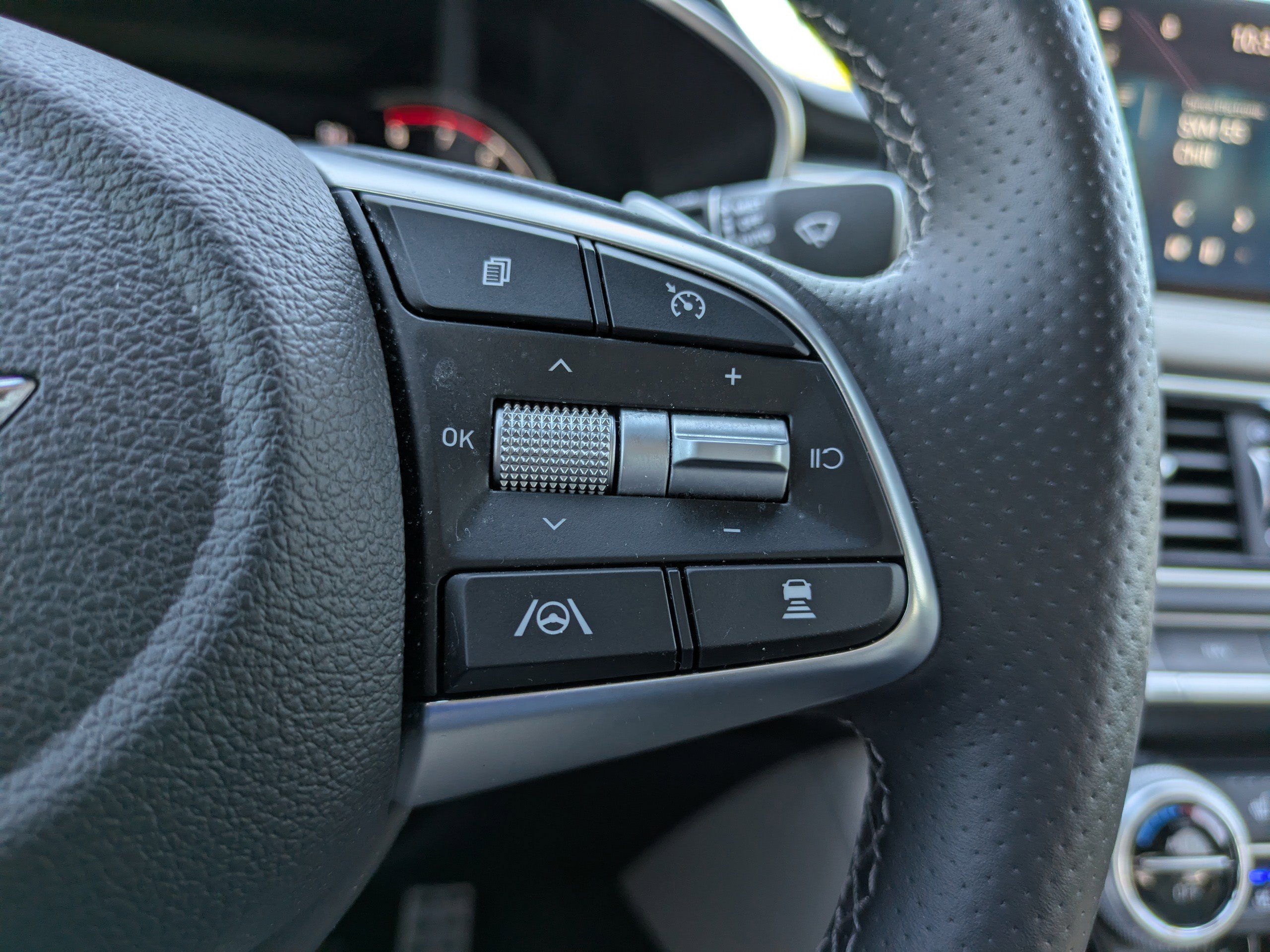 2023 Genesis G70 3.3T photo 20