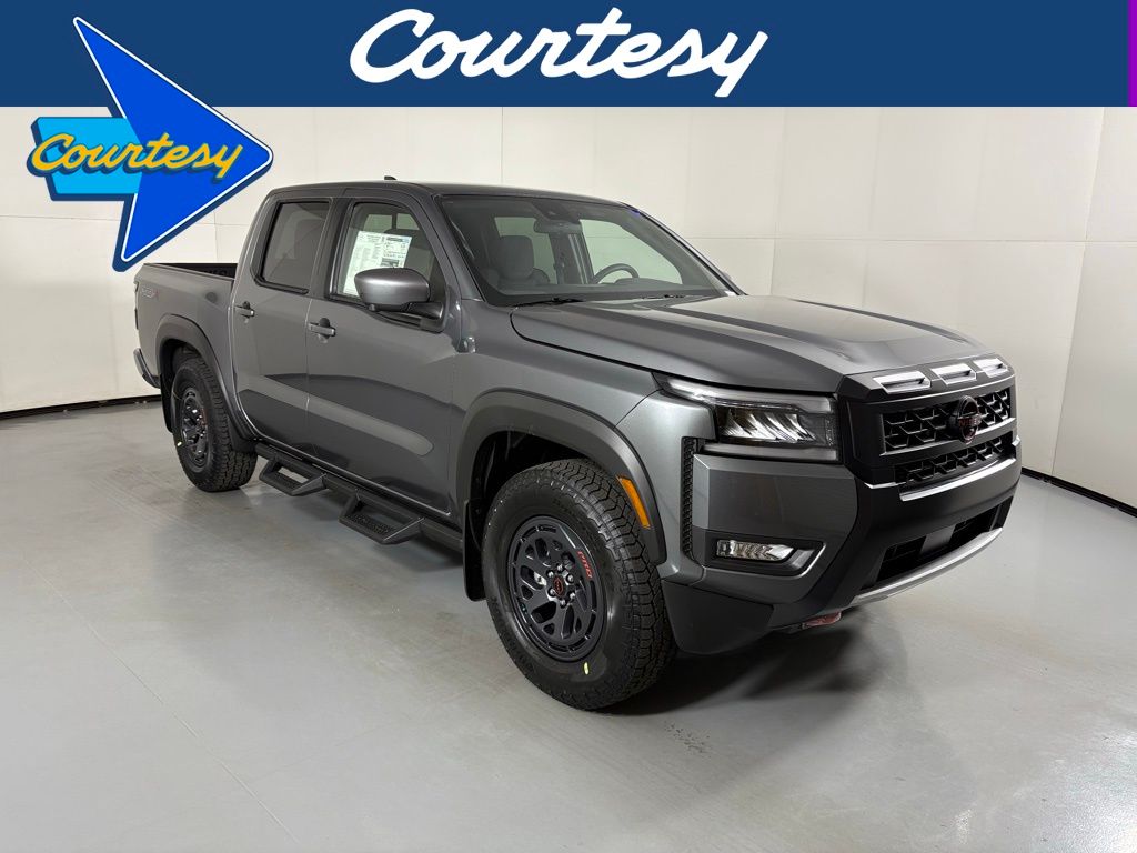 2026 Nissan Frontier PRO-X's photo