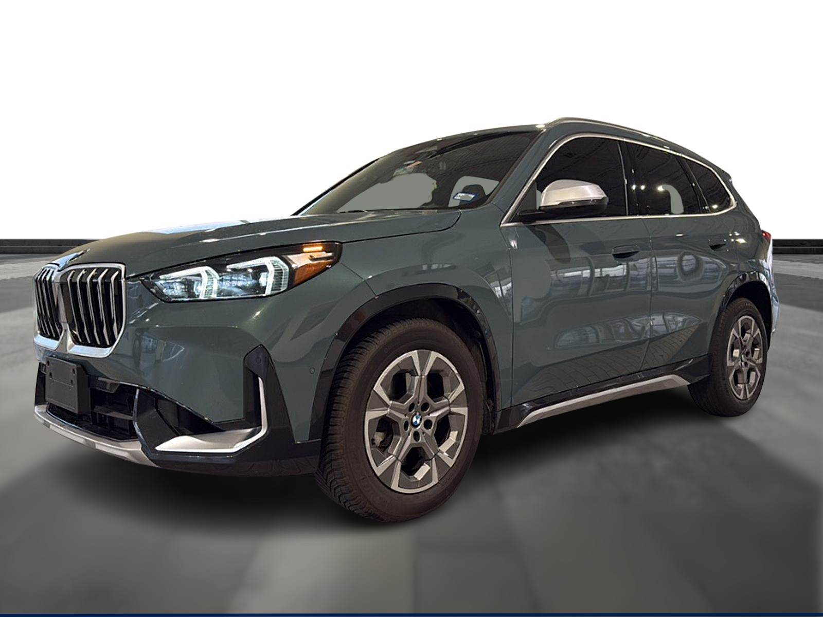 2023 BMW X1 28i's photo