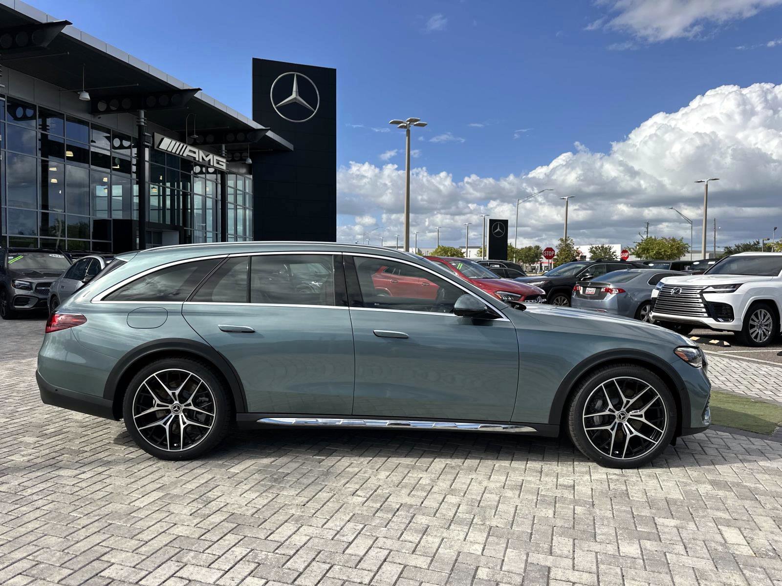 2026 Mercedes Benz E 450 4MATIC All-Terrain Wagon photo 3