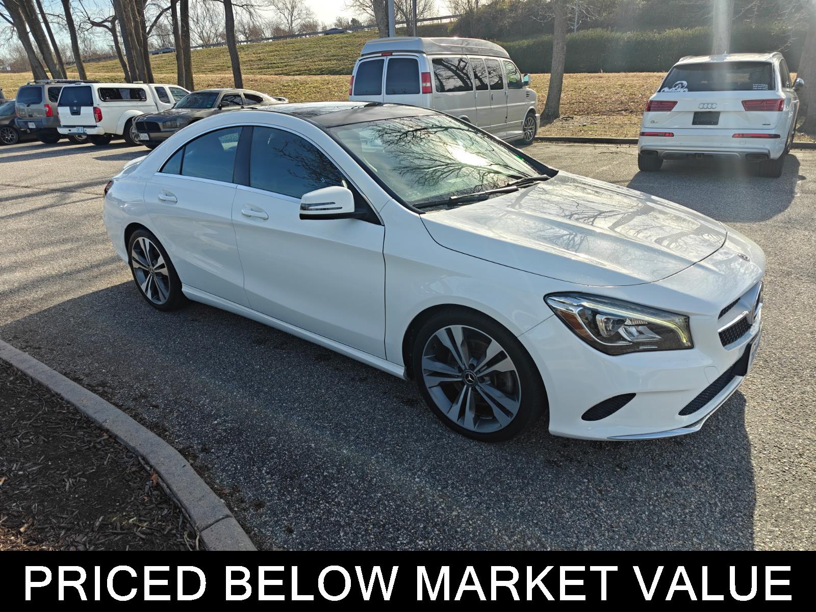 2019 Mercedes-Benz CLA Base's photo