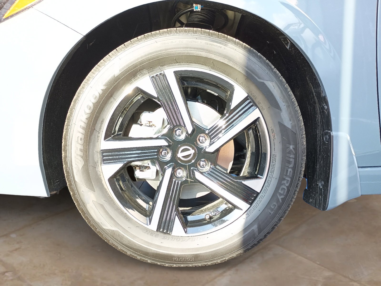 2025 Nissan Sentra SV photo 22