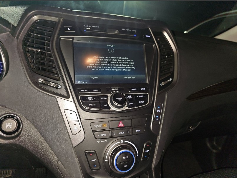 2014 Hyundai Santa Fe Sport 2.0T photo 24