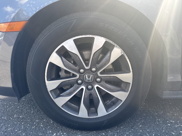 2023 Honda Odyssey EX-L photo 9