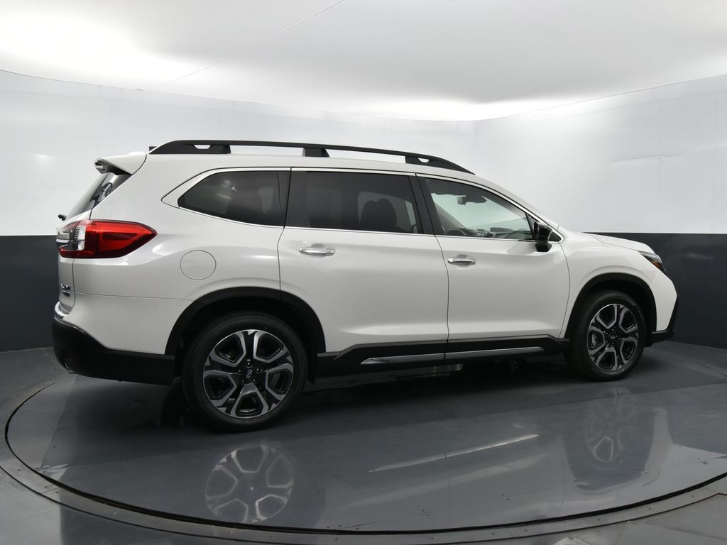 2025 Subaru Ascent Touring photo 24