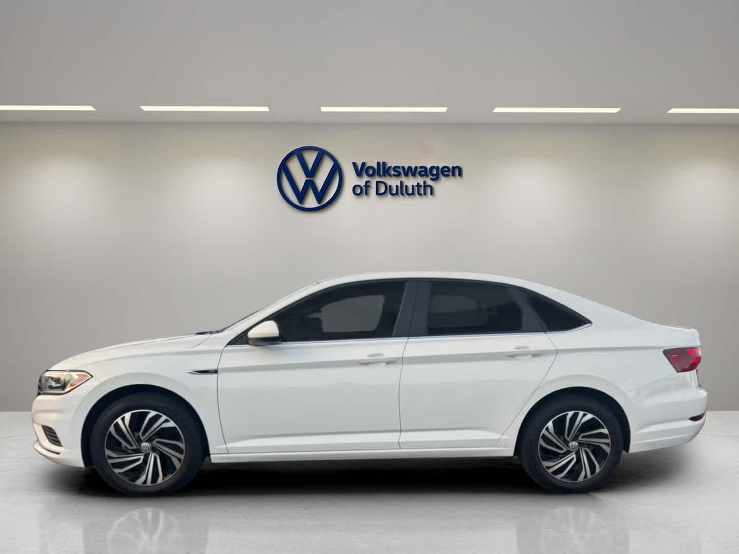 2021 Volkswagen Jetta SEL photo 2