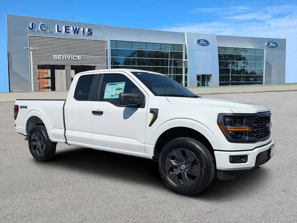 2025 Ford F-150 STX's photo