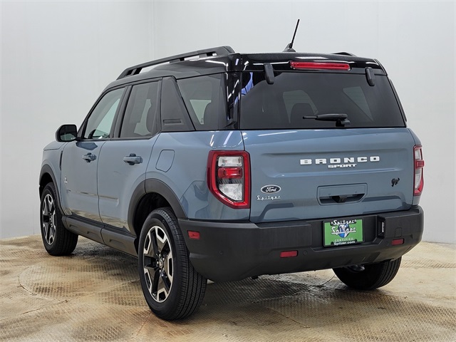 2024 Ford Bronco Sport Outer Banks photo 4