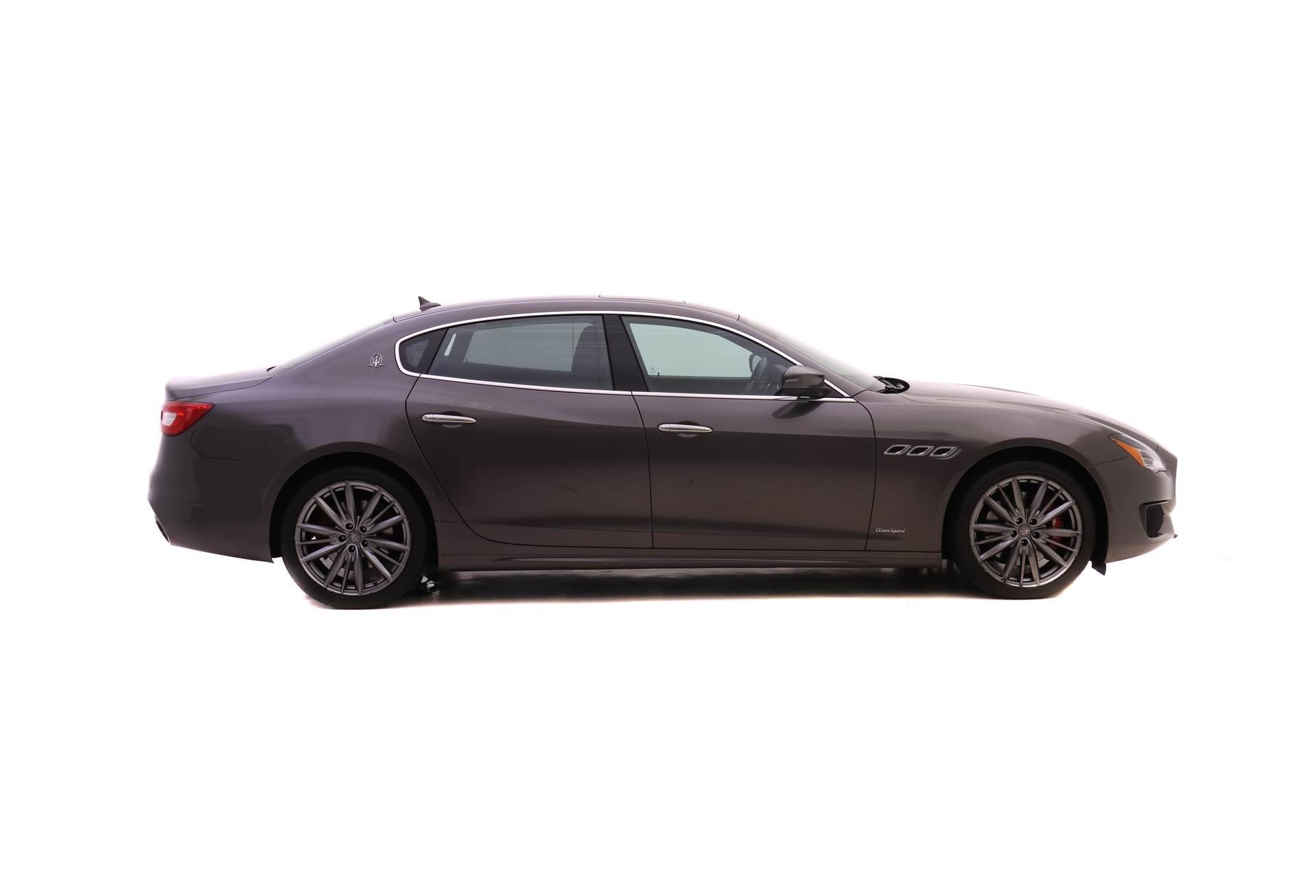 2020 Maserati Quattroporte Q4 GranSport photo 4