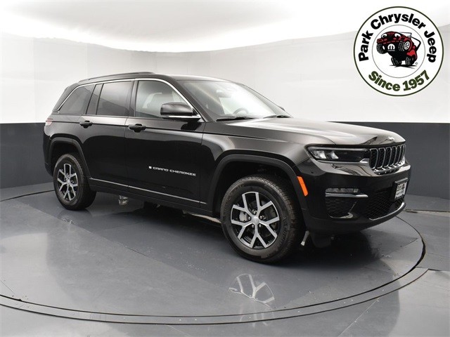 jeep G9 ZX Auto Terralord G9 2023 - Black Color Pickup | Interior