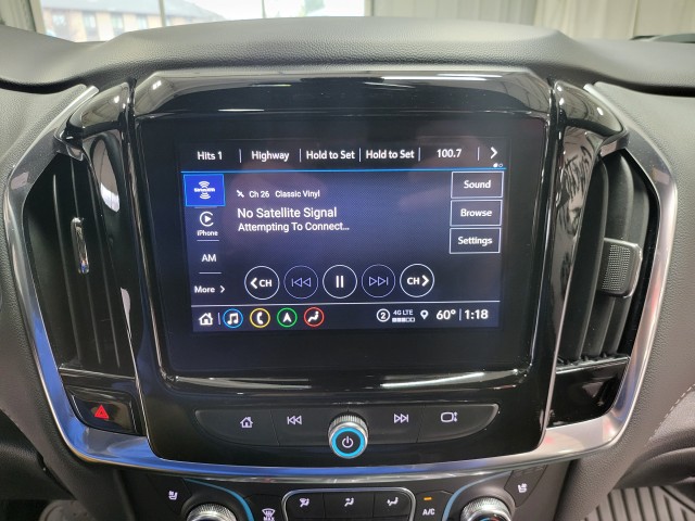 2023 Chevrolet Traverse Premier photo 5