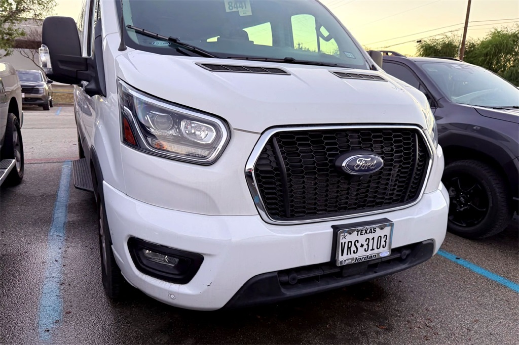 2023 Ford Transit photo 2