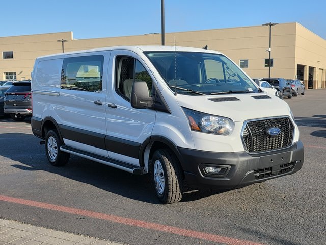 2024 Ford Transit photo 3